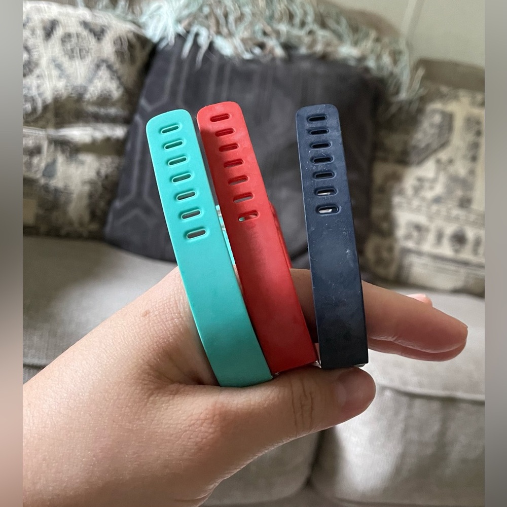 Fitbit changeable tracker - Picture 2 of 4